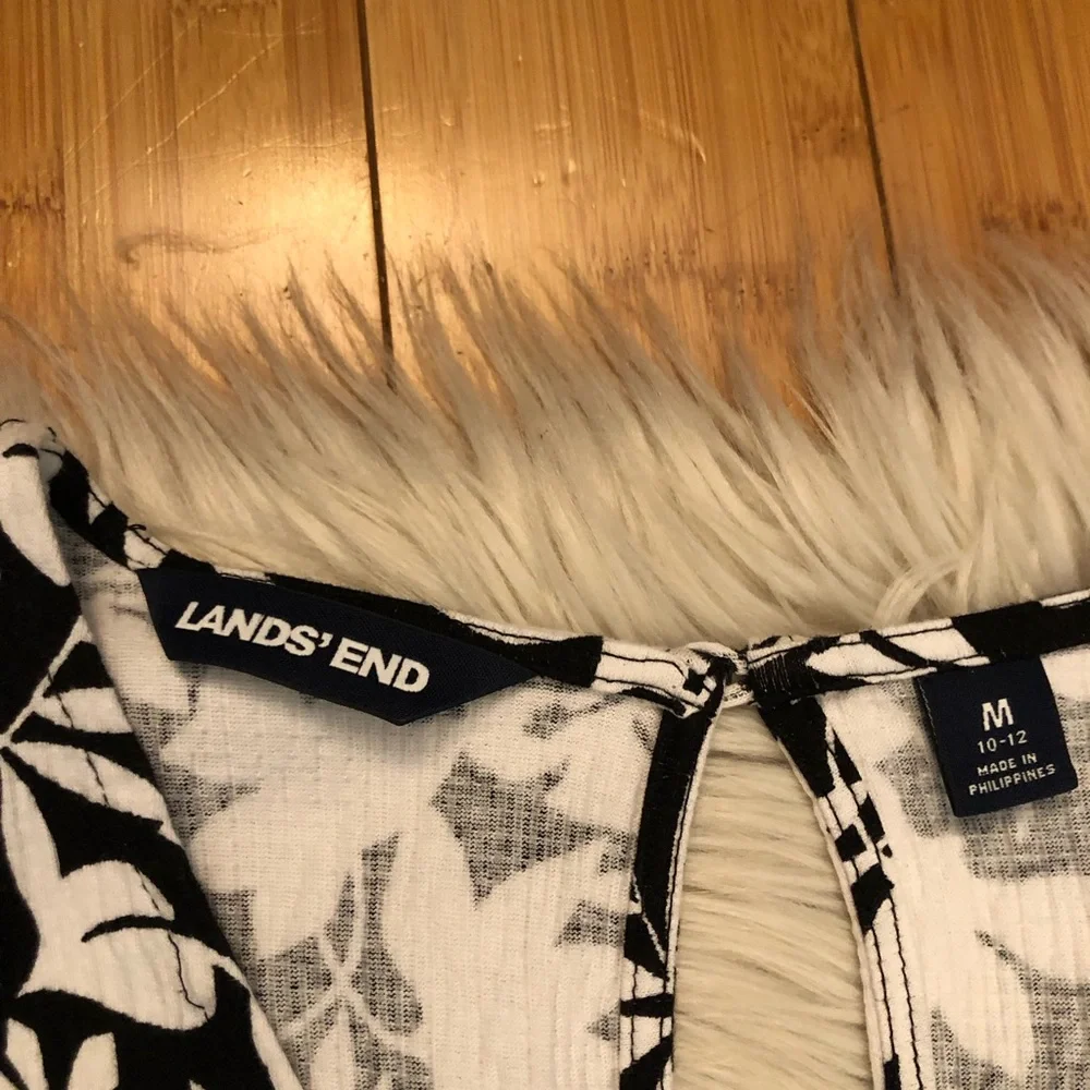 Lands End Gauze Crinkle Floral Black White Wide Leg Jumpsuit size M (10/12)